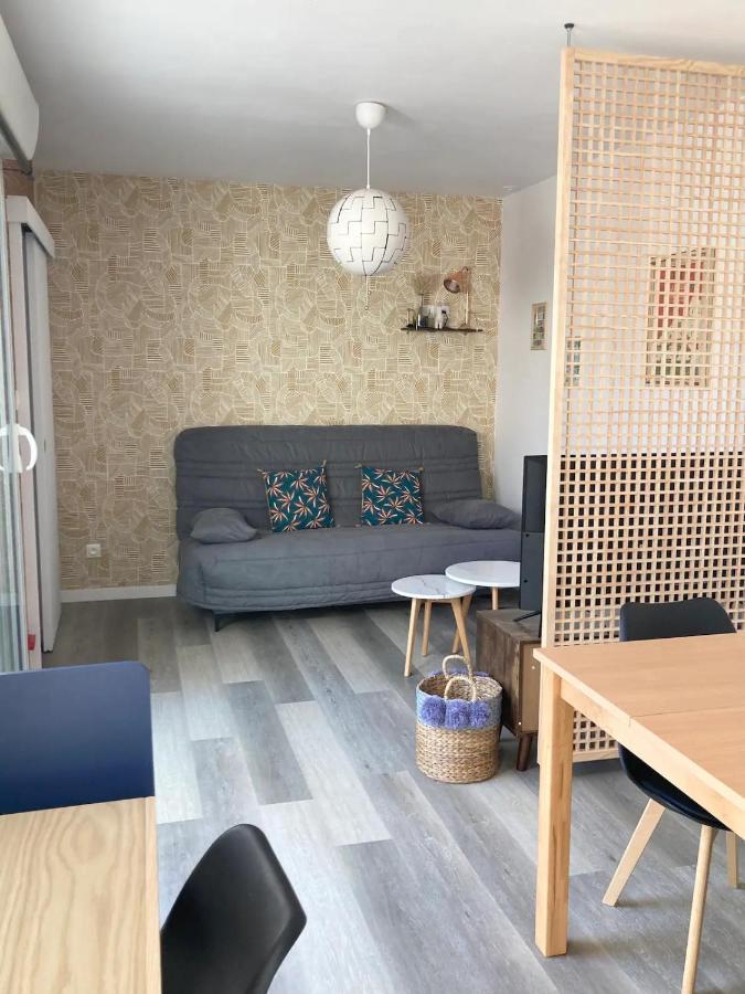 La Petite Maison Tahet, 2 Pers Avec Terrasse Basse-Indre 외부 사진