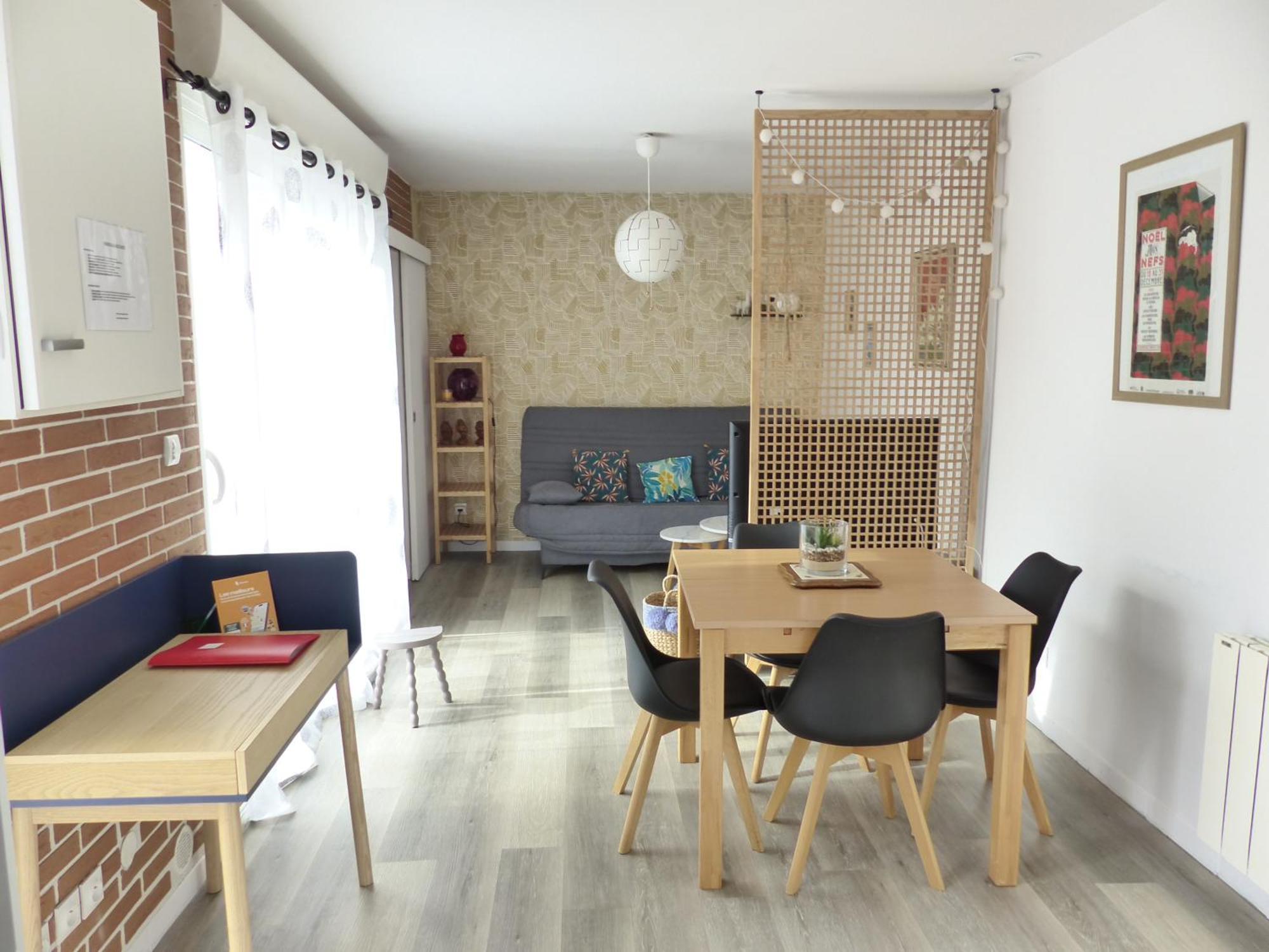 La Petite Maison Tahet, 2 Pers Avec Terrasse Basse-Indre 외부 사진